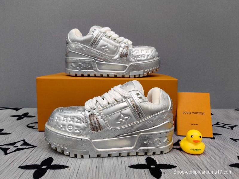 2025 Unisex Louis Vuitton Silver Leather LV Trainer