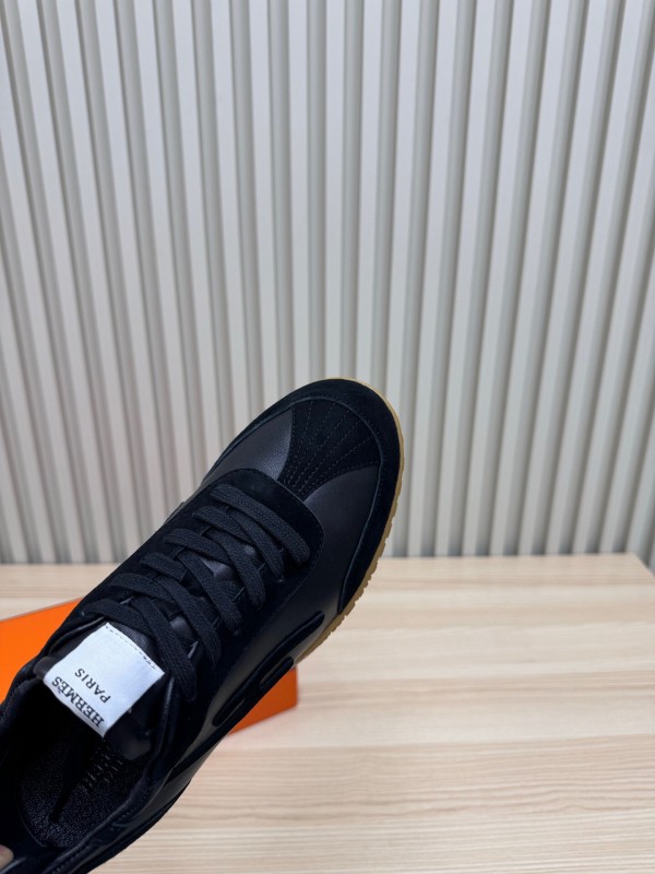 2025 Unisex Hermès Black Brown Suede Goat Leather Down Fabric Sneakers Top Version KFY00300
