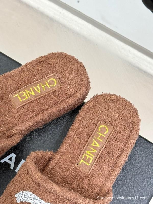 2025 CHANEL Brown Terrycloth Slippers CC Logo KFY00220