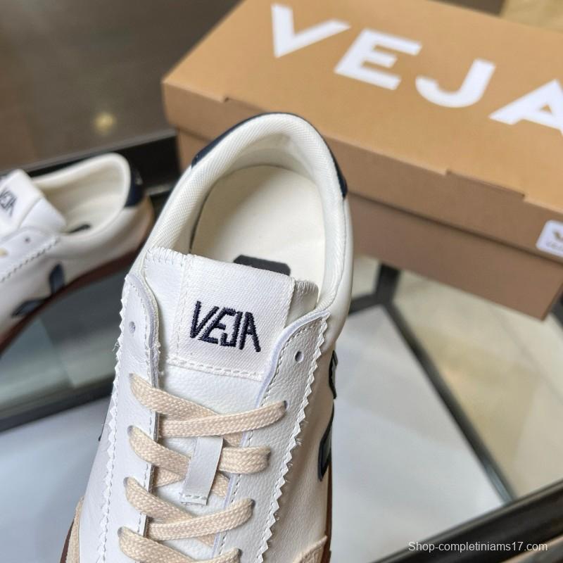 2025 Women VEJA White Beige Navy Suede Leather Casual Sneakers MJ00251