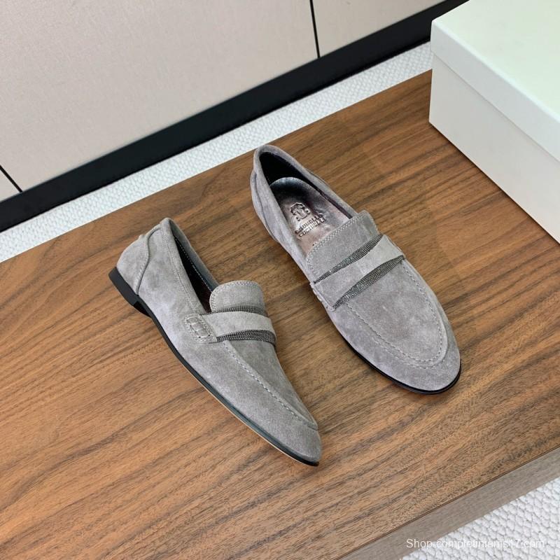 2025 Men Brunello Cucinelli Grey Suede Loafers Handcrafted Leather Sole KFY00300(M)