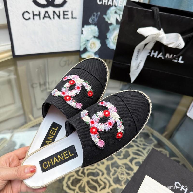 2025 Women Chanel Black Canvas Espadrille Sequins Mule