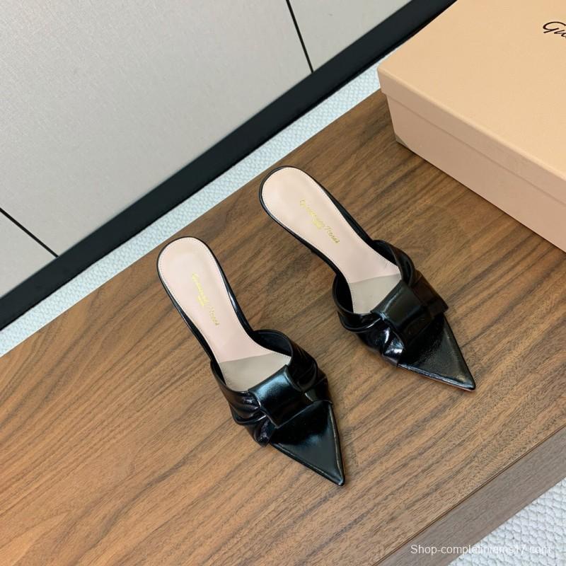 2025 Women Gianvito Rossi Black Leather Pointed High Heel Sandals