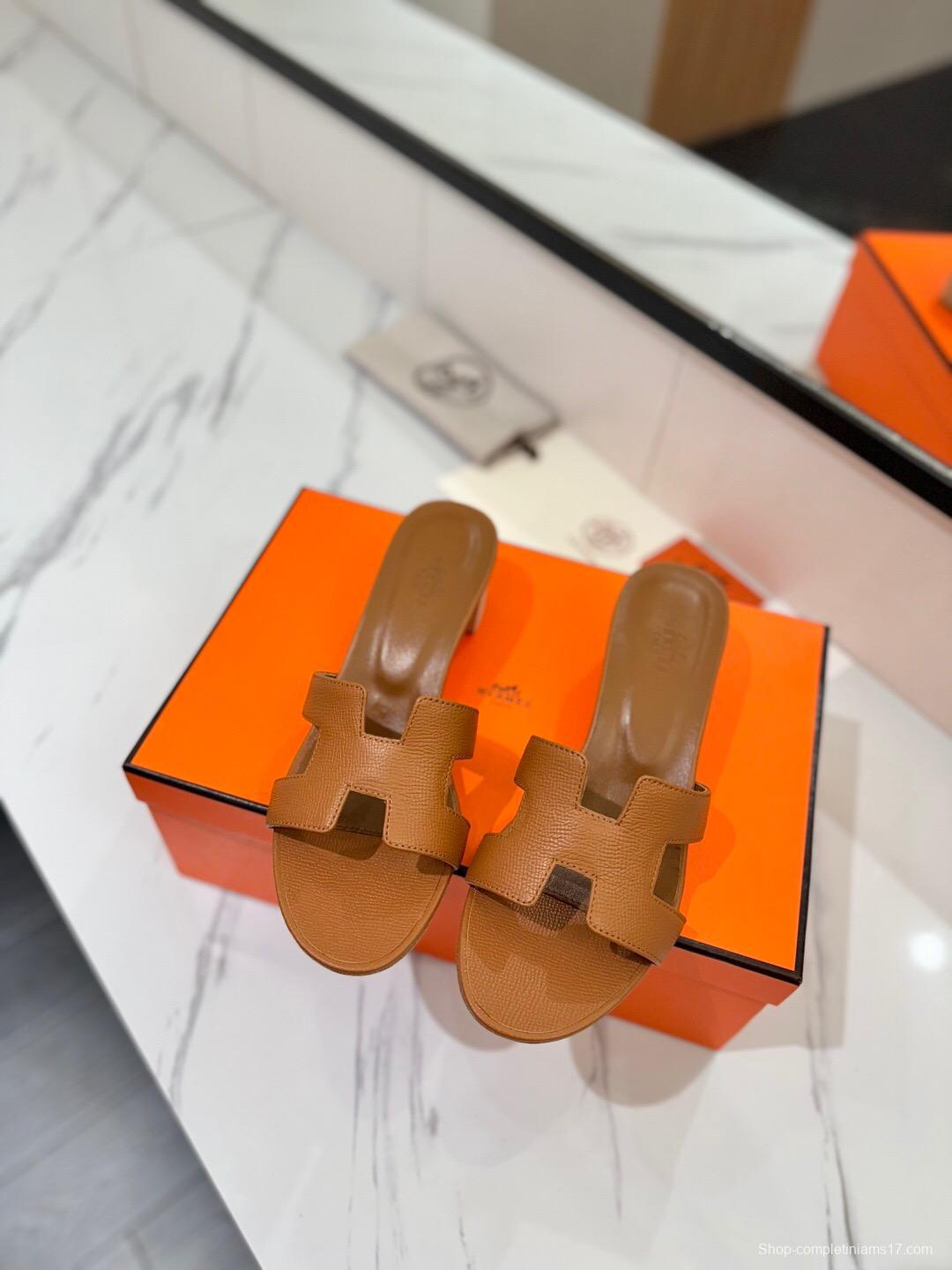 2025 Women Hermès Tan Leather Sandals