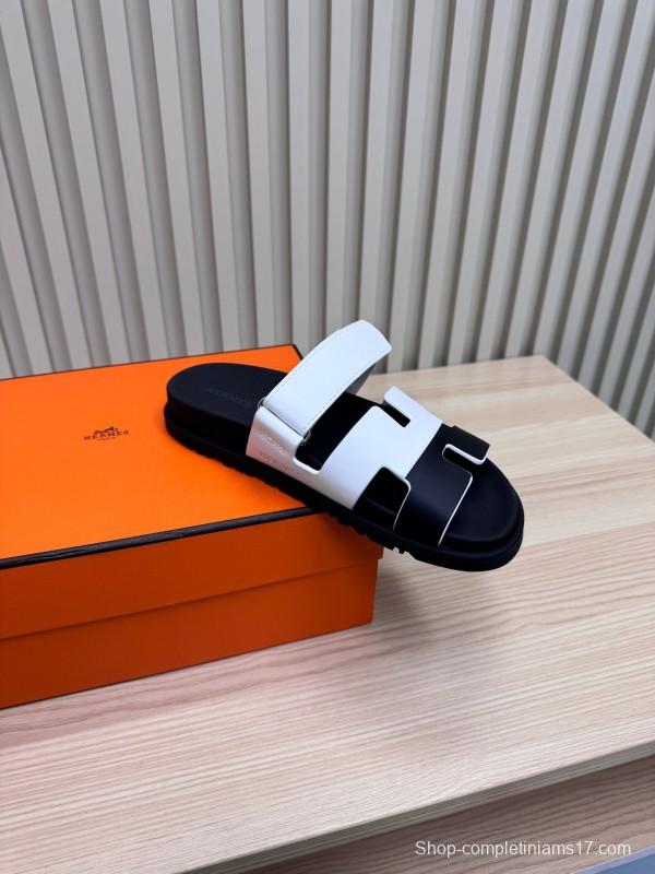 2025 Slippers Hermès White Black Leather Slippers