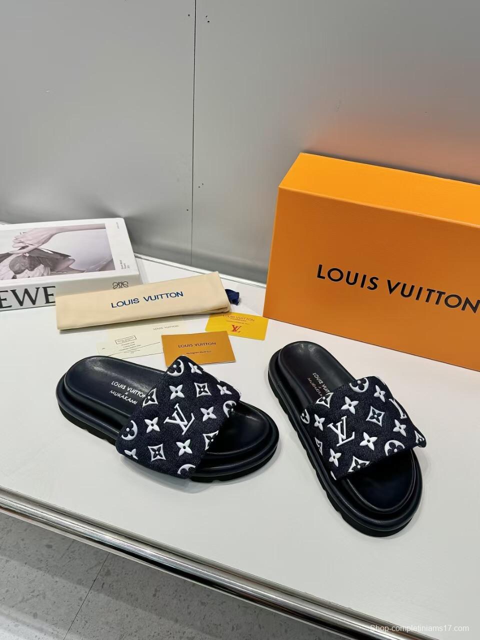 2025 Slippers Louis Vuitton Black White Fabric Pool Pillow Comfort KFY00230