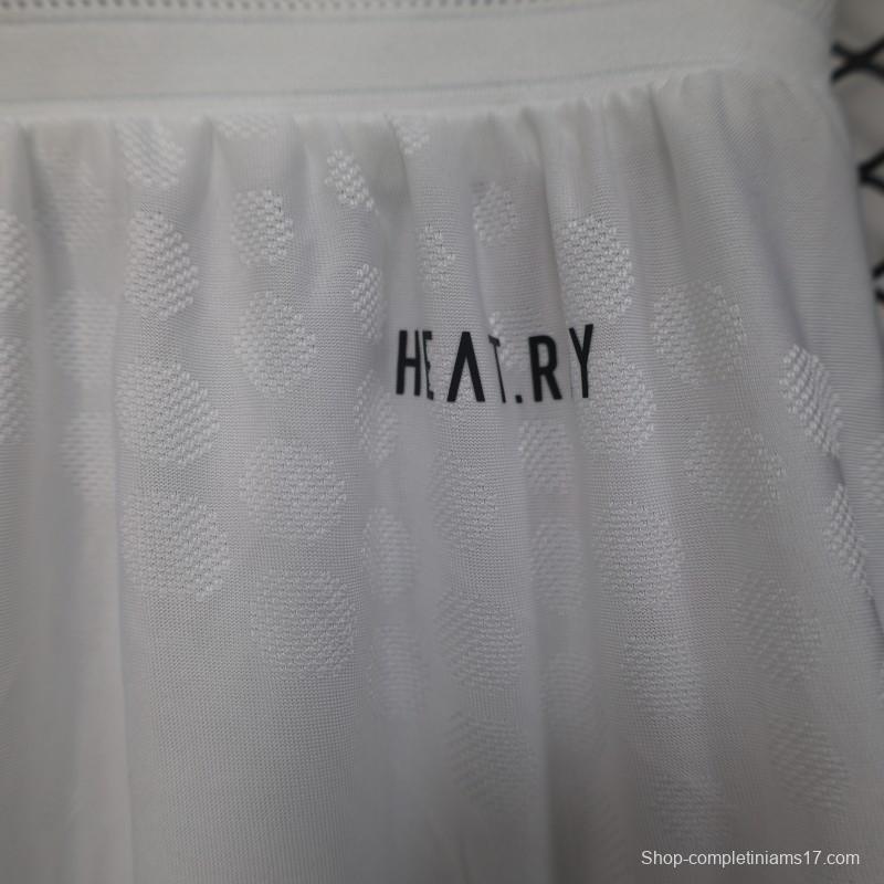 Player Version 25/26 Juventus Home Shorts