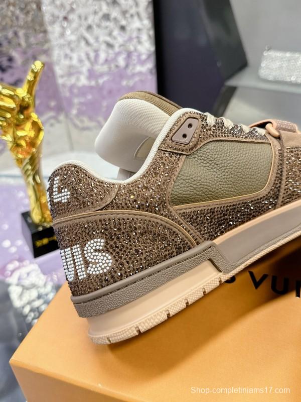2025 Unisex Louis Vuitton Brown Khaki Leather Fabric Plimsolls Beading AS00400