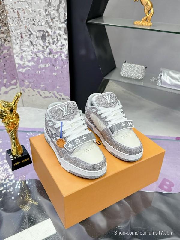 2025 Unisex Louis Vuitton Silver Grey White Leather Fabric Plimsolls Hand-Crafted Crystal AS00400