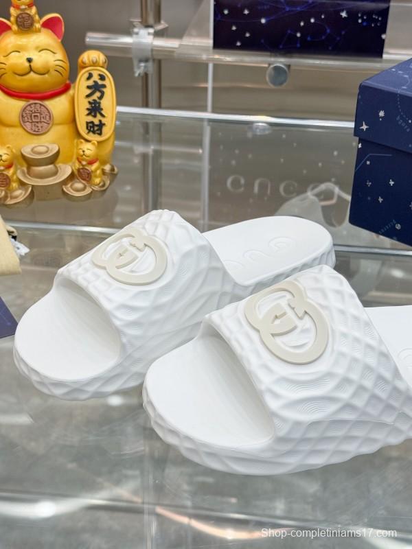 2025 Men Gucci White Rubber Slippers Interlocking G KFY00170