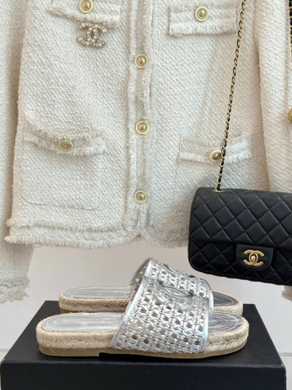 2025 Women Chanel Silver Leather Woven Fisherman Slippers KFY00240