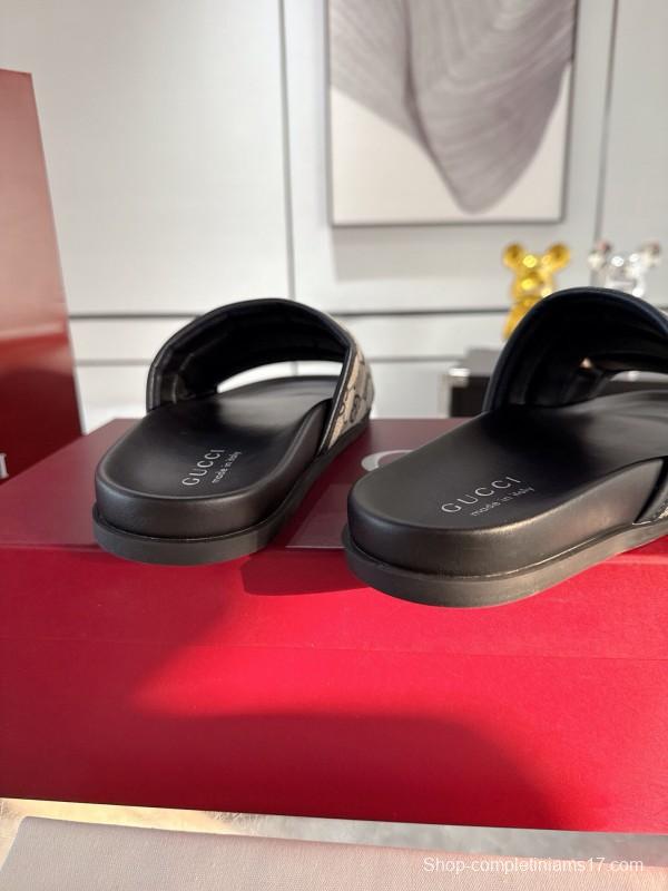 2025 Unisex Gucci Black Grey Fabric Slippers Double G Embossed AS00240
