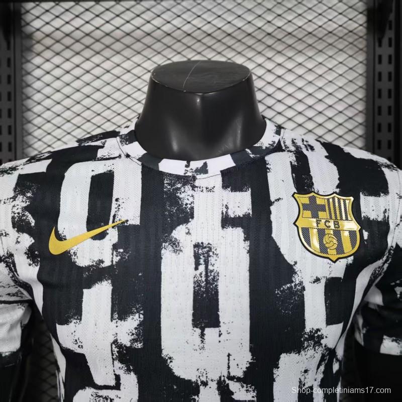 Player Version 25/26 Barcelona Black with Distressed Stripes Jersey