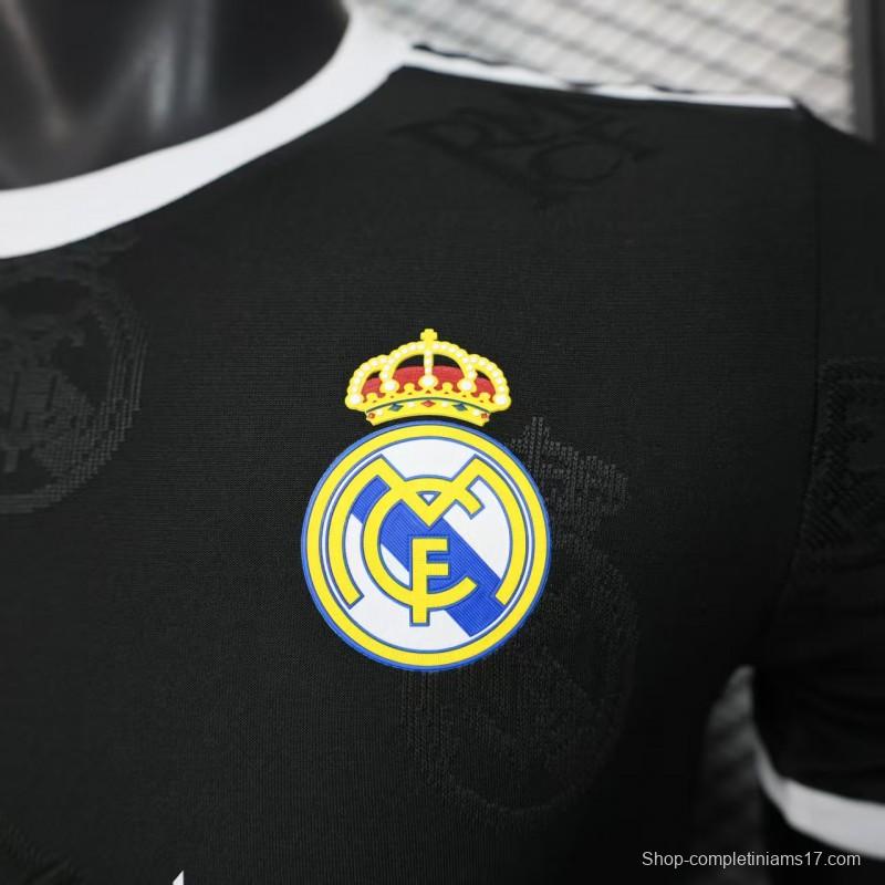 Player Version 25/26 Real Madrid Black Special Jersey
