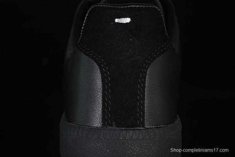 Maison Margiela Replica Calfskin Casual Sneakers - S57WS0236