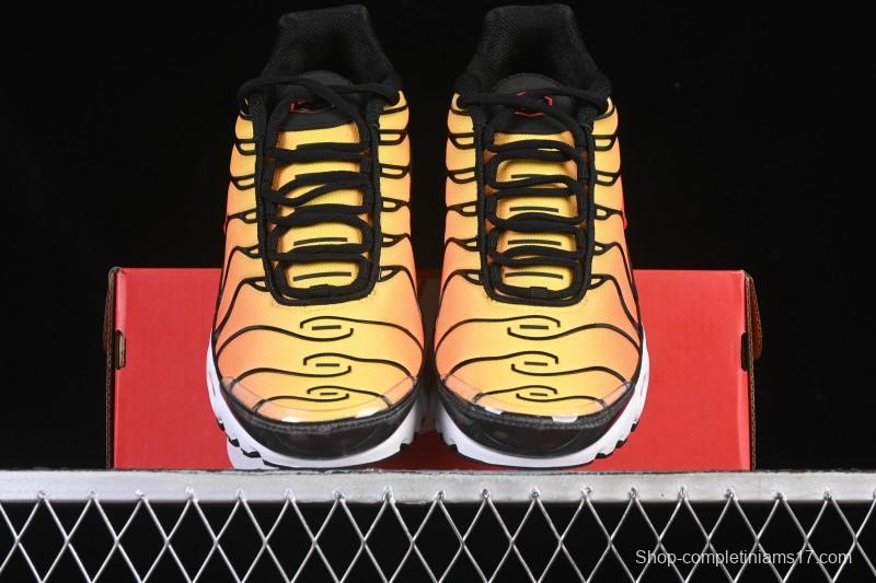 Nike Air Max Plus Retro Running Shoes with Air Cushion Technology - HF0552-001