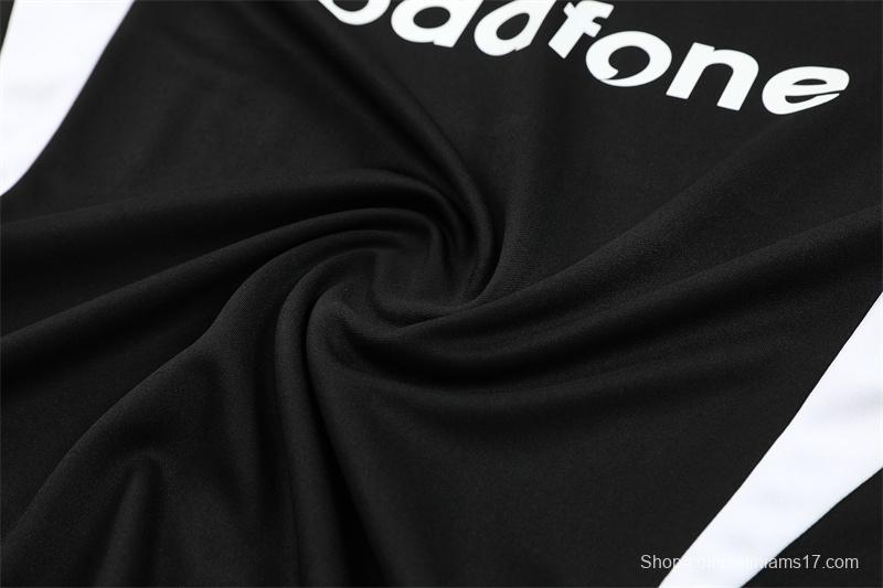 Retro 02/03 Manchester United Black Half Zipper Jacket