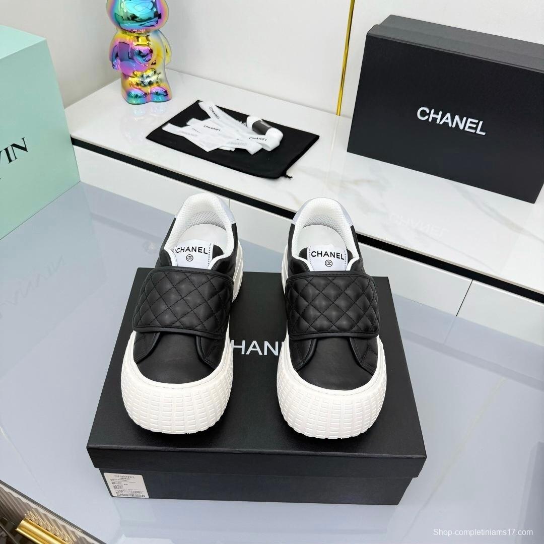 Chanel 2025/SS Panda Casual Sneakers - LY00330
