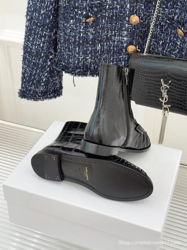 Saint Laurent YSL Letter Loaf Short Boots with Pleated Edges - KFY00430