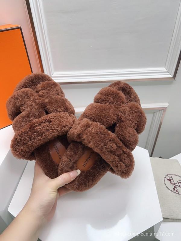 H Erjia Wool Slippers with Genuine Fur and TPU Sole - LY00270