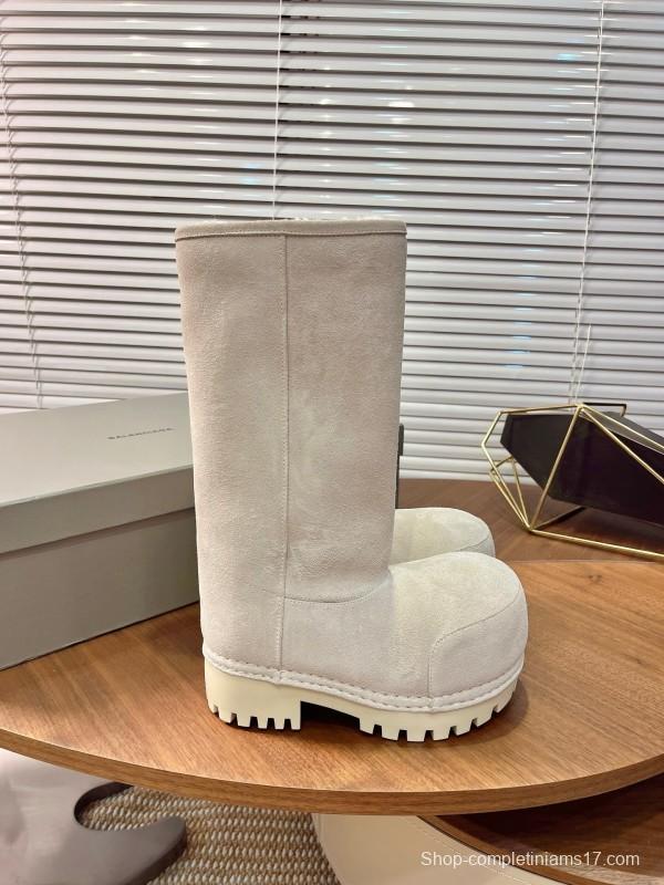 Balenciaga 2025 SS Oversized Platform Snow Boots with High Heel - AS00570