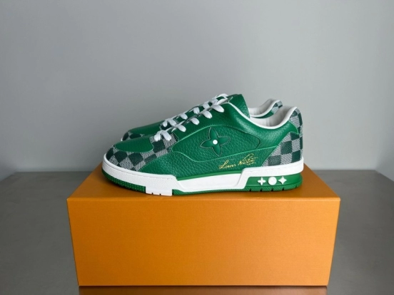 Louis Vuitton Signature Logo Casual Shoes with Imported Calfskin - YC