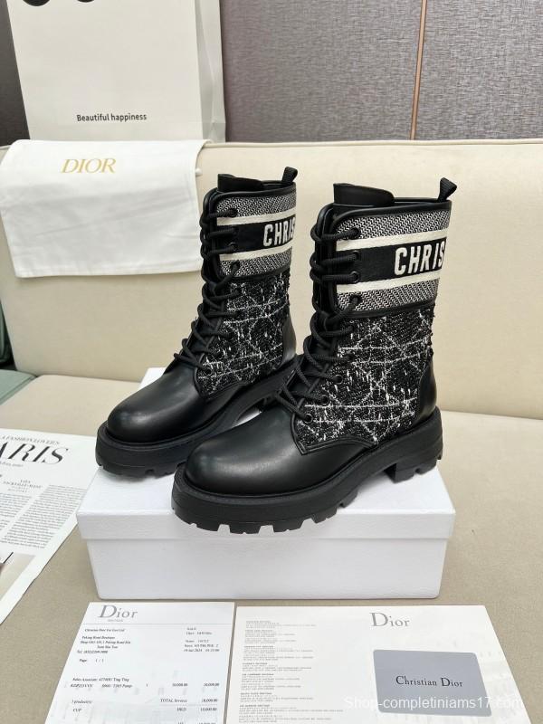 Dior Fall/Winter 2025 Retro Work Boots with Innovative Tech Embroidery - YL00350