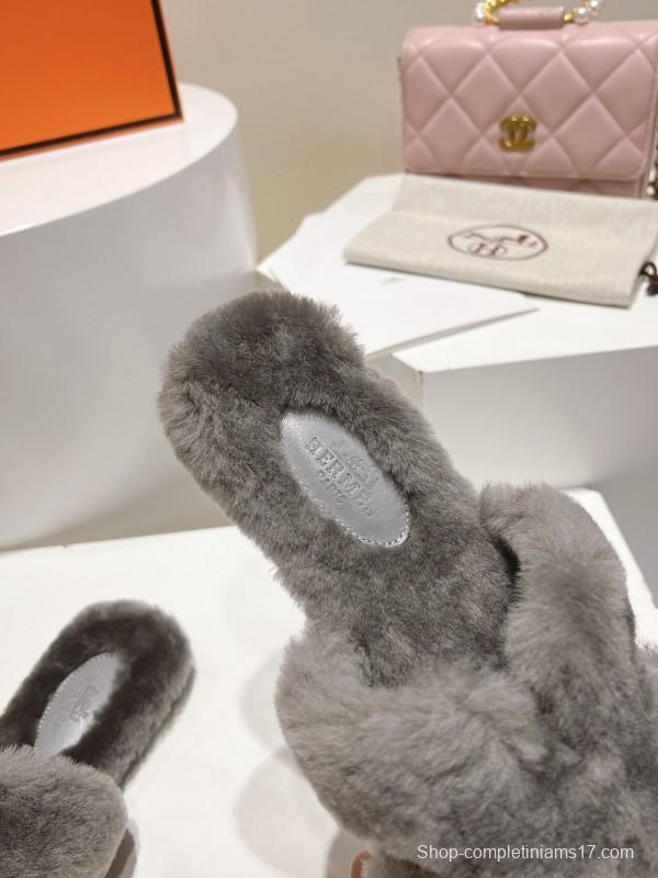 Hermès 2025 SS Love Fur Slippers Flat Sole Autumn Winter Collection - LY00240