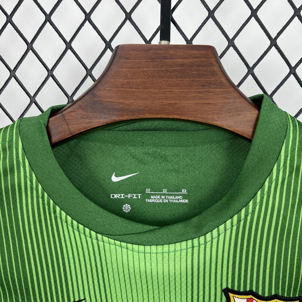 2025/26 Kids Barcelona Goalkeeper Kit