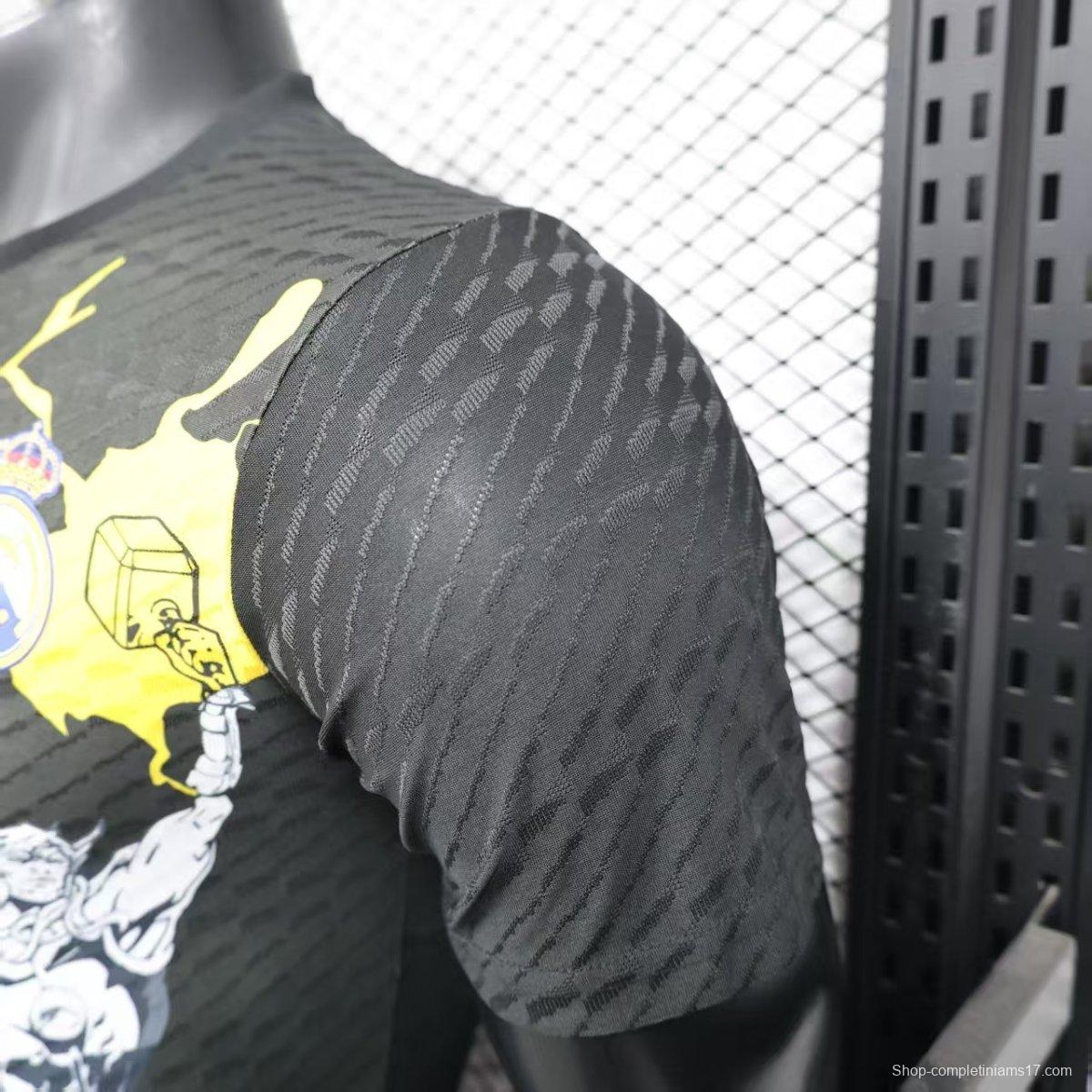 Player Version 25/26 Real Madrid x Avengers Graphic Black Jersey