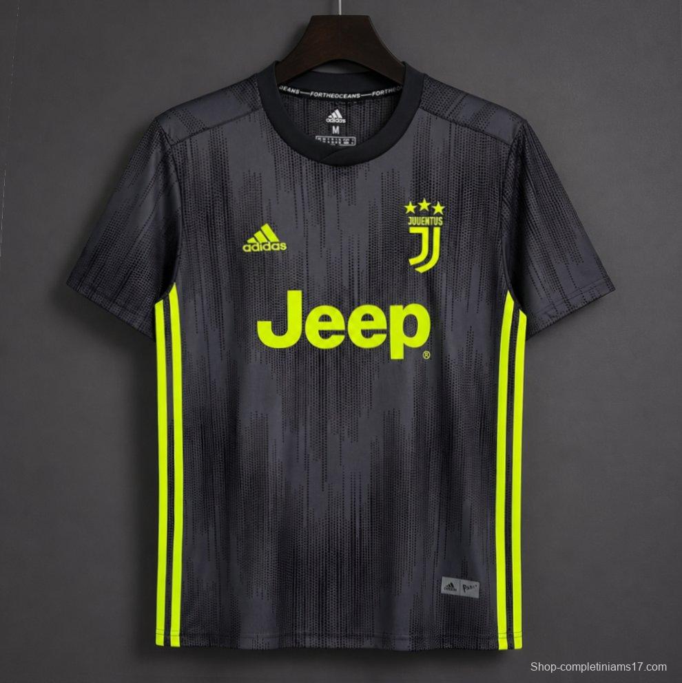 Retro 18/19 Juventus Third Jersey